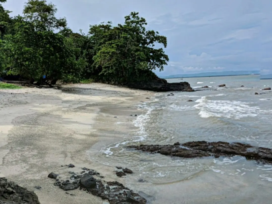 Karang Pandan Beach: The Hidden Paradise in Nusakambangan That Tempts You